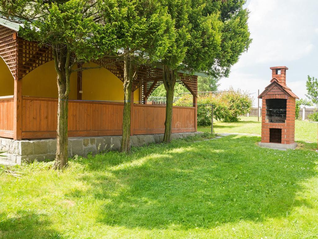 Villa Filkowka- Sloneczne Wzgorze à Wadowice Extérieur photo